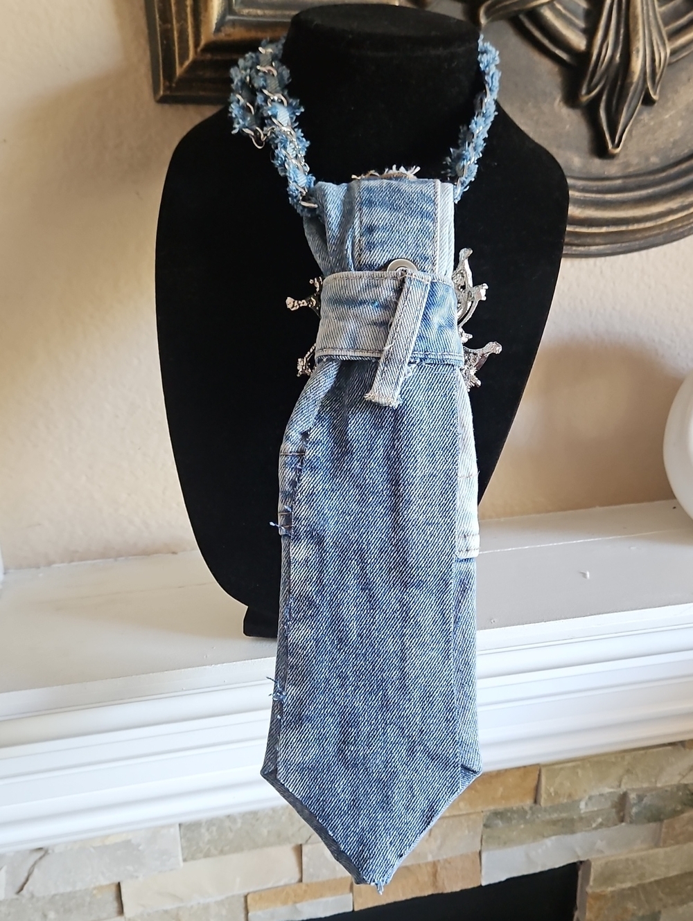 Custom Made Denim and Rhinestone Stars with Center Brooch Necktie Necklace - Picture 7 of 7